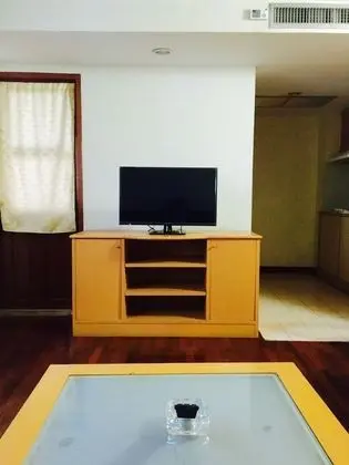 One Bedroom Suite, Pool View