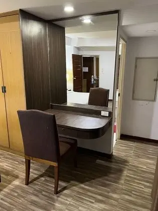 One Bedroom Suite, Pool View