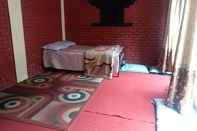 Tek Büyük Yataklı Oda