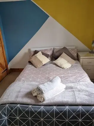 Tek Büyük Yataklı Oda, Göl Manzaralı