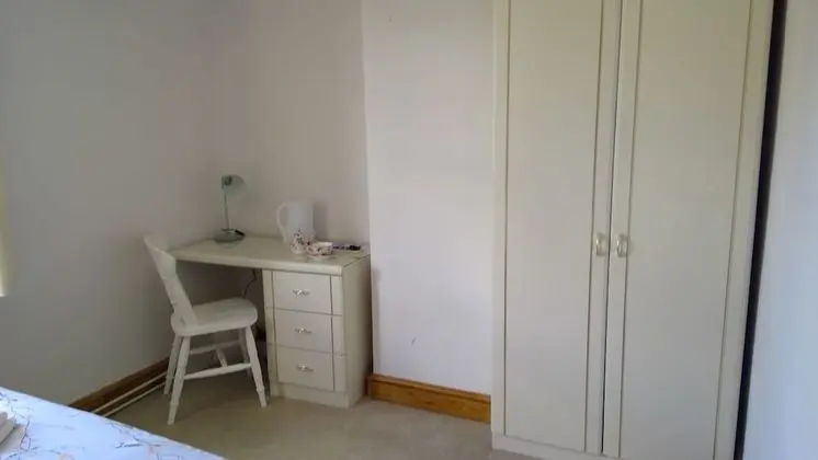 Tek Büyük Yataklı Oda, Göl Manzaralı