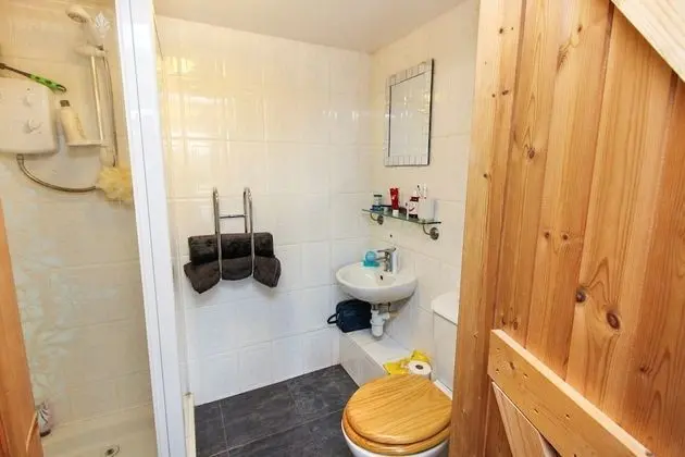 Tek Büyük Yataklı Oda, Özel Banyo