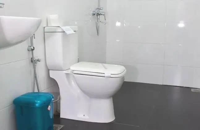 Üç Kişilik Oda, Balkon