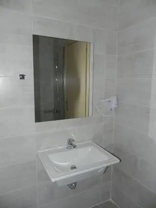 Triple Room Land View
