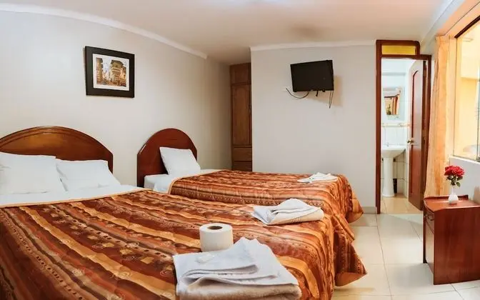 Classic Tek Büyük veya İki Ayrı Yataklı Oda