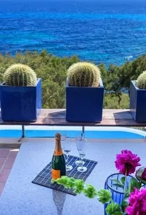 Villa, 4 Yatak Odası, Kişiye Özel Havuzlu, Deniz Manzaralı