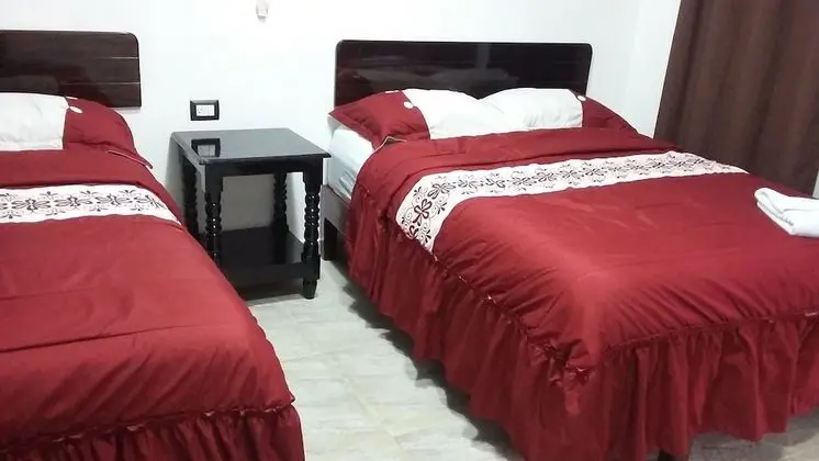Üç Kişilik Oda, 2 Çift Kişilik Yatak