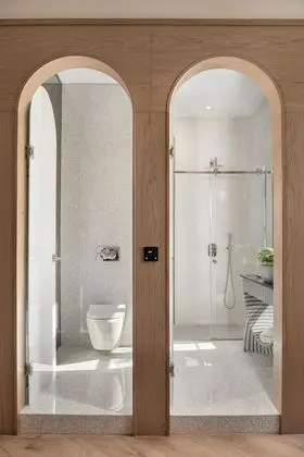 Deluxe Tek Büyük Yataklı Oda, Balkon, Şehir Manzaralı