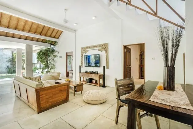 Villa, 4 Yatak Odası, Kişiye Özel Havuzlu