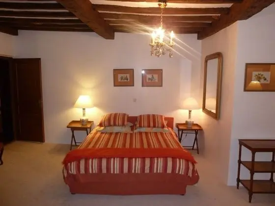 1 Luxury Double Room (Comtesse Clacla)
