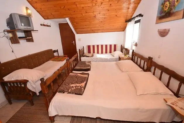 Studio Apartment with Sea View (4 People)