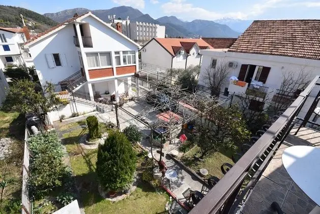 Studio Apartment with Sea View (4 People)