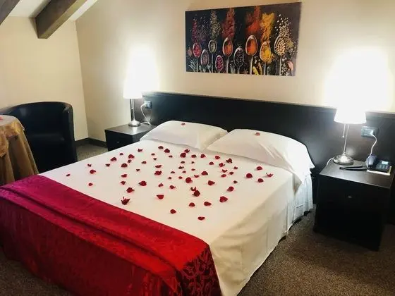 Deluxe Tek Büyük Yataklı Oda, Engellilere Uygun, Sigara İçilmez