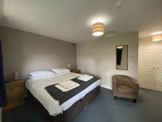 Standard Tek Büyük Yataklı Oda