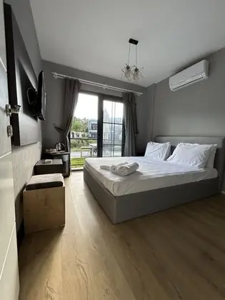 Superior Tek Büyük Yataklı Oda