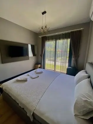 Superior Tek Büyük Yataklı Oda