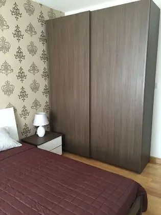 Tek Büyük Yataklı Oda, Ortak Banyo