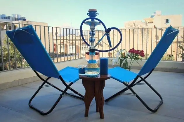 Comfort Tek Büyük Yataklı Oda, Balkon, Bahçe Manzaralı (King)