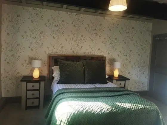 Tek Büyük Yataklı Oda, Banyolu/Duşlu