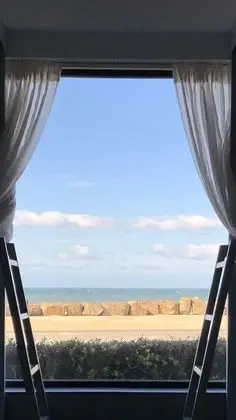 Luxury Ortak Ranzalı Oda, Karma Ranzalı Oda, Ortak Banyo, Plaj Manzaralı (1 Bed in 8-Bed Dorm)