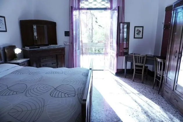 Standard Tek Büyük Yataklı Oda, Avlu Manzaralı