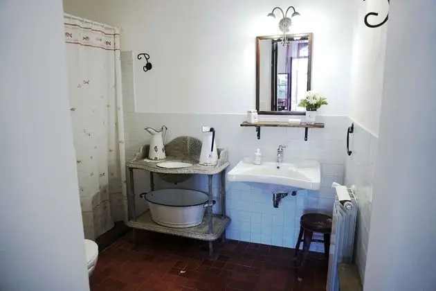 Standard Tek Büyük Yataklı Oda, Avlu Manzaralı