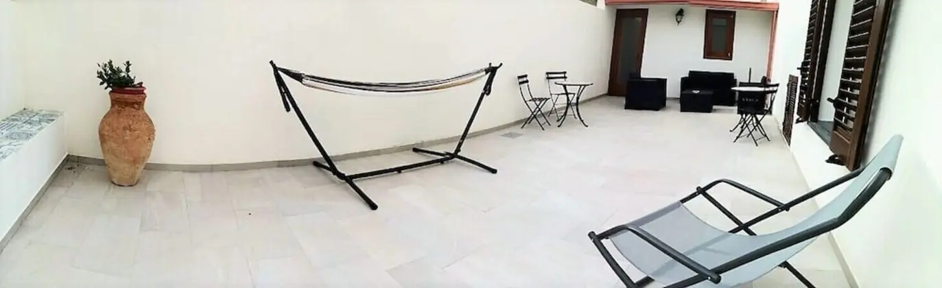 Stüdyo, Balkon