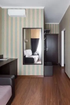 Comfort Tek Büyük veya İki Ayrı Yataklı Oda