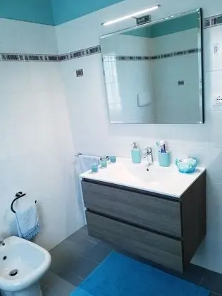 Tek Büyük Yataklı Oda, Balkon, Deniz Manzaralı