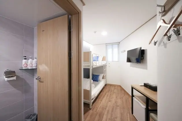 İki Ayrı Yataklı Oda (Bunk Twin Room)