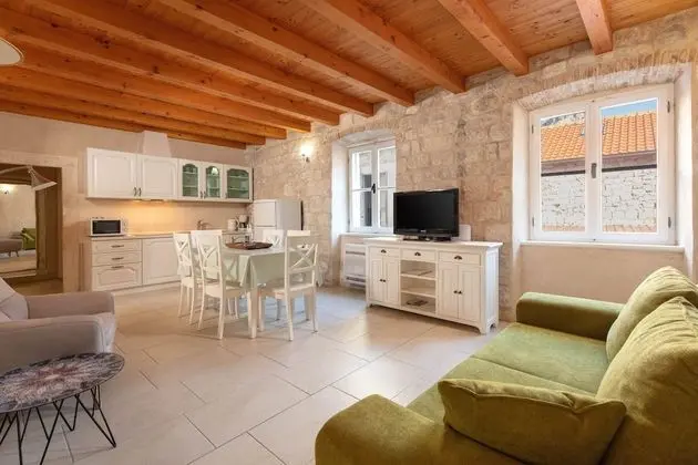 Apart Daire, 2 Yatak Odası, Balkon