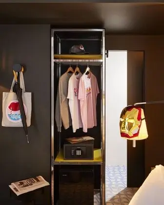 Tek Büyük Yataklı Oda, 1 Çift Kişilik Yatak (Small Mama)