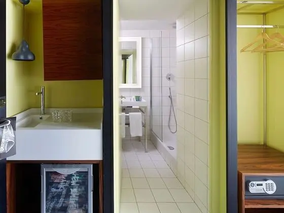 Tek Büyük Yataklı Oda, 1 Çift Kişilik Yatak (Large Mama)