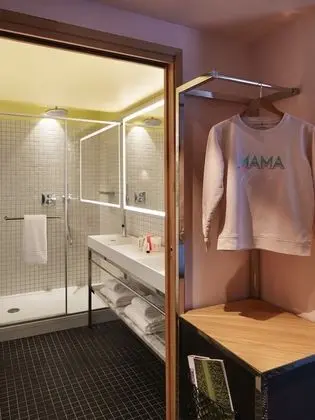 Tek Büyük Yataklı Oda, 1 Çift Kişilik Yatak (XL Mama)