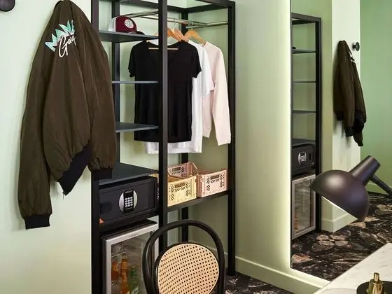 Tek Büyük Yataklı Oda, 1 Çift Kişilik Yatak (Large Mama)