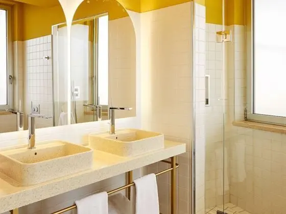 Tek Büyük Yataklı Oda, 1 Çift Kişilik Yatak (Large Mama)