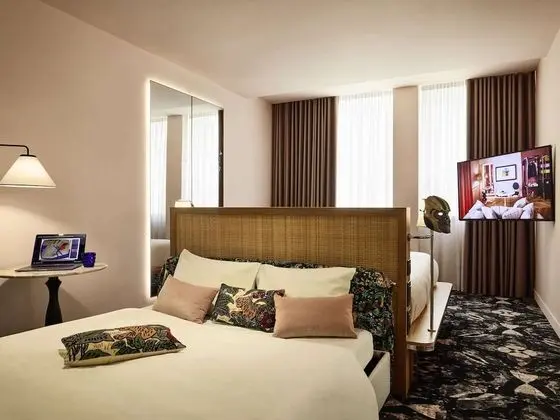 Üç Kişilik Oda, 1 Çift Kişilik Yatak ve Çekyat (Large Mama)