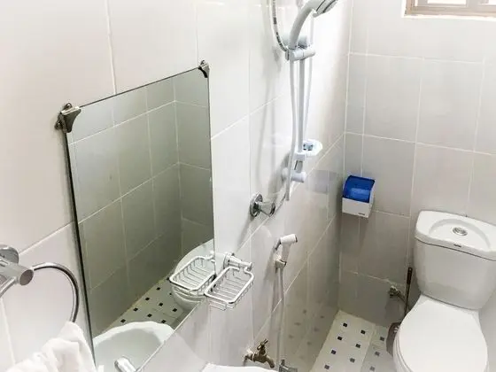 Standard Tek Büyük Yataklı Oda, 1 Yatak Odası, Ortak Banyo, Zemin Kat