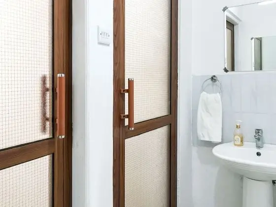 Standard Tek Büyük Yataklı Oda, 1 Yatak Odası, Özel Banyo, Zemin Kat