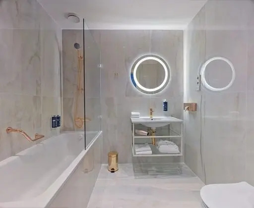 Deluxe Tek Büyük veya İki Ayrı Yataklı Oda