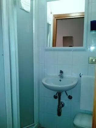 1 Çift Kişilik Veya 2 Tek Kişilik Yatak Economy