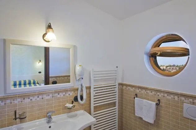 Deluxe Tek Büyük veya İki Ayrı Yataklı Oda, Şehir Manzaralı
