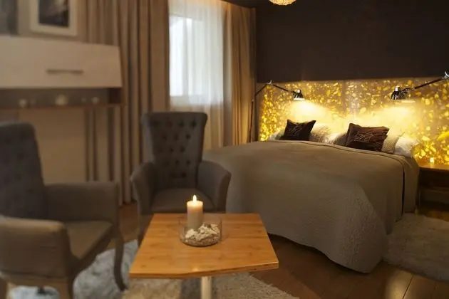 Superior Tek Büyük Yataklı Oda (Free Wellness)