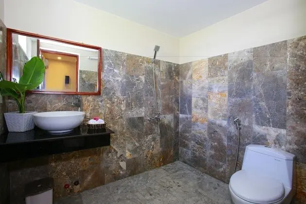 Deluxe Üç Kişilik Oda