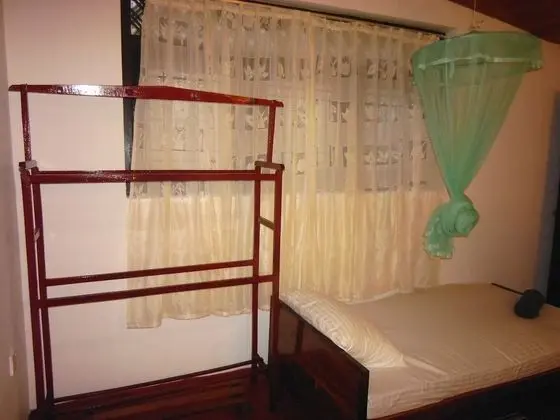 Standard Oda, 1 Yatak Odası, Sigara İçilebilir, Avlu