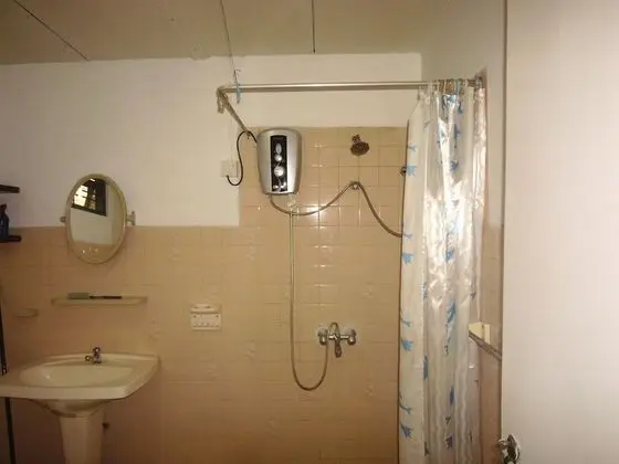 Standard Oda, 1 Yatak Odası, Sigara İçilebilir, Avlu