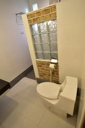 Deluxe Oda, Sigara İçilmez