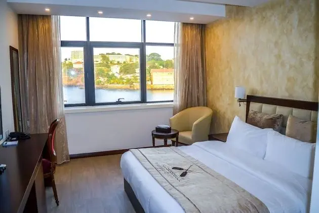 Deluxe Tek Büyük Yataklı Oda, Deniz Manzaralı