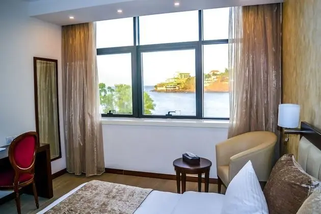 Deluxe Tek Büyük Yataklı Oda, Deniz Manzaralı
