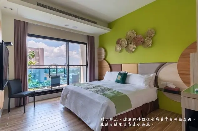 Deluxe Tek Büyük Yataklı Oda, Balkon